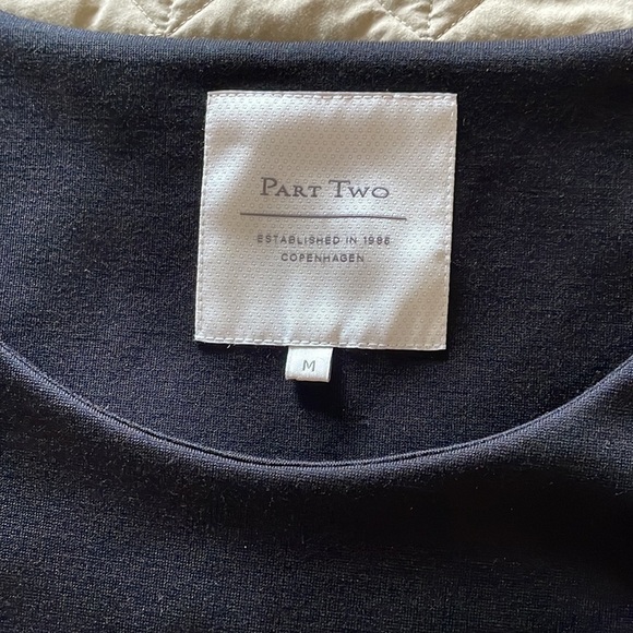 Part Two - Round neck 3/4 sleeve fitted dress - Picture 4 of 4